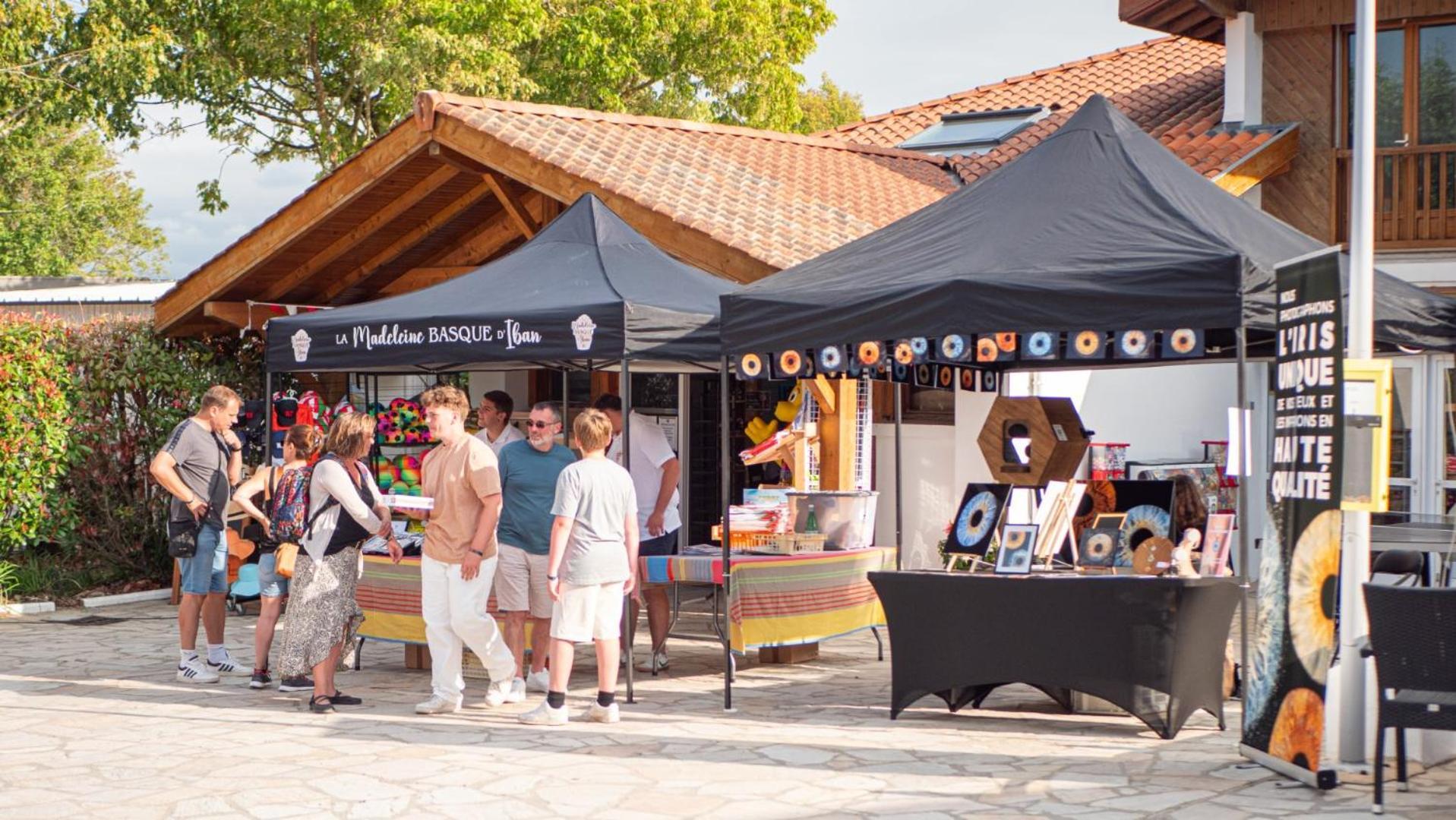 Camping Domaine Berrua - Maeva Selection Bidart Bagian luar foto