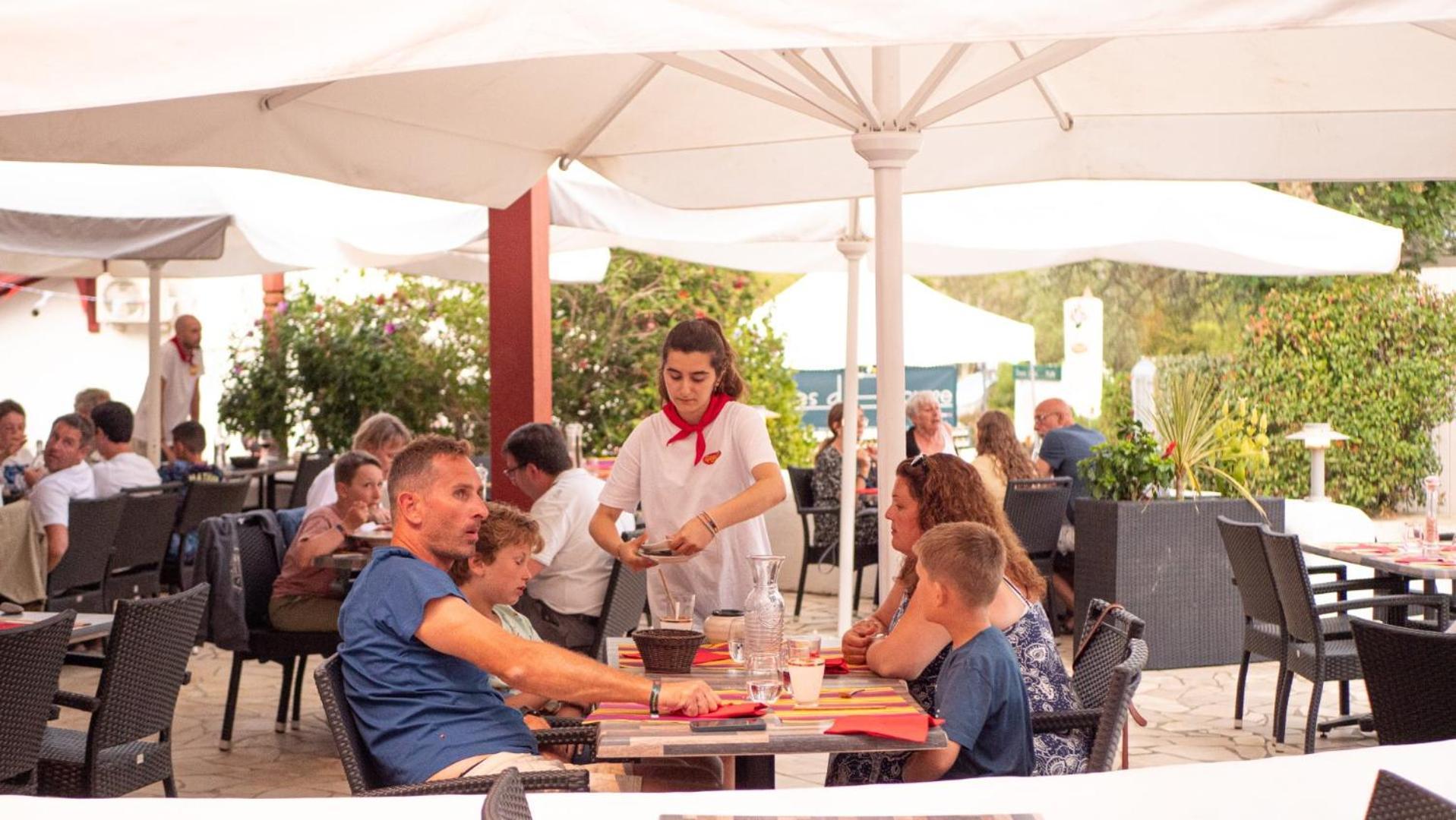 Camping Domaine Berrua - Maeva Selection Bidart Bagian luar foto